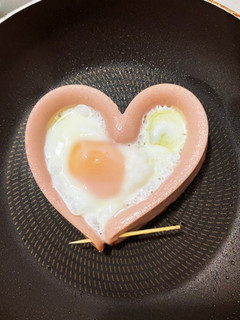 母の日!子供と作ろう!ハート目玉焼き-レシピのメイン写真