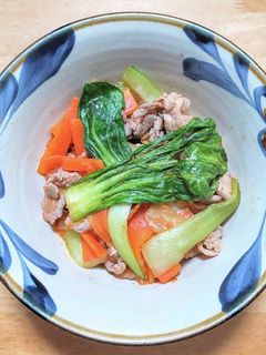 豚こま肉とチンゲン菜のキムチ炒め-レシピのメイン写真