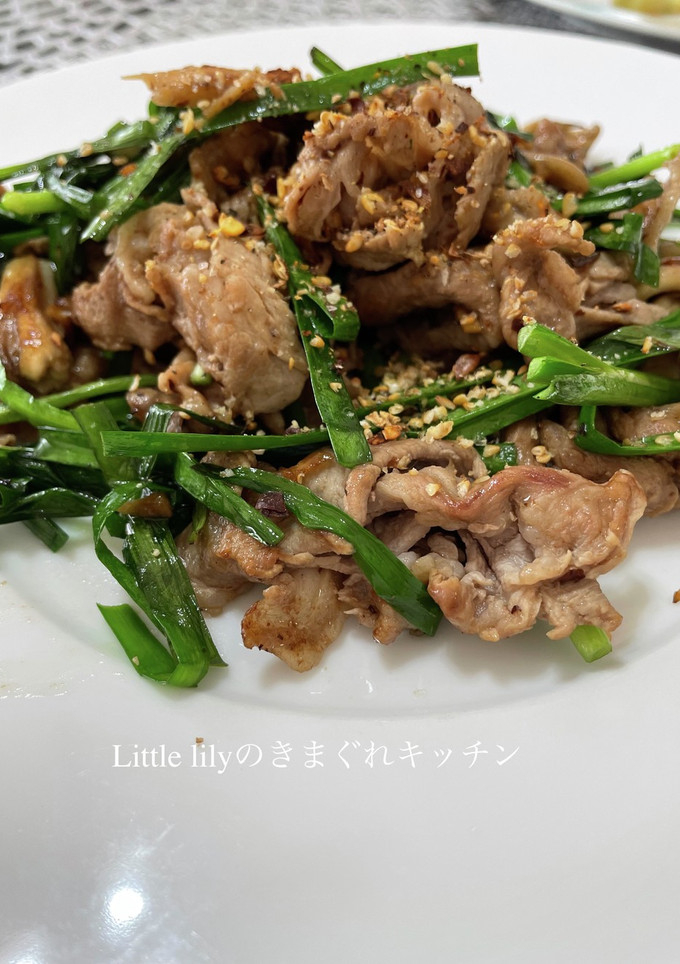 牛肉とニラと舞茸のオイスター炒め-レシピのメイン写真