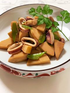イカと筍の煮物☆次の日は天ぷらにリメイク-レシピのメイン写真