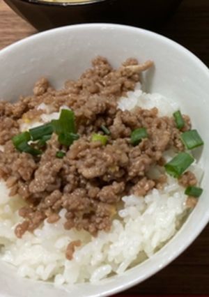 甘めそぼろ丼-レシピのメイン写真