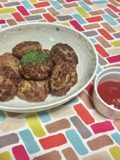 超簡単☆旨味堪能!竹輪ハンバーグ♪♪♪-レシピのメイン写真