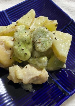 そら豆と鶏もも肉の煮込み-レシピのメイン写真