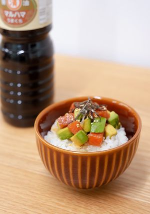 アボカドサーモン丼-レシピのメイン写真