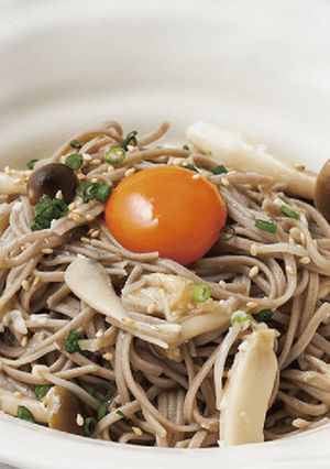 塩糀きのこと蕎麦のとろとろまぜそば-レシピのメイン写真