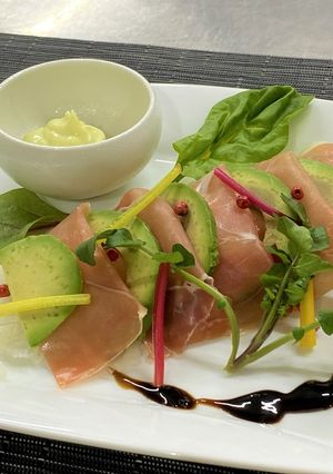 生ハムとアボカド　山葵マヨネーズ-レシピのメイン写真