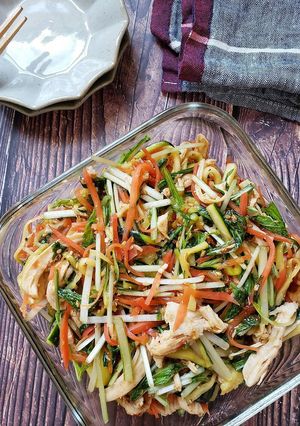 たっぷり野菜と鶏むね肉のやみつきサラダ-レシピのメイン写真