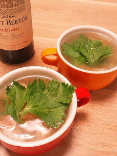 ワインに合う♪セロリと新玉ねぎのスープ-レシピのメイン写真