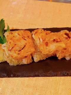 【人気新玉ねぎ餅】材料1つ混ぜて焼くだけ-レシピのメイン写真
