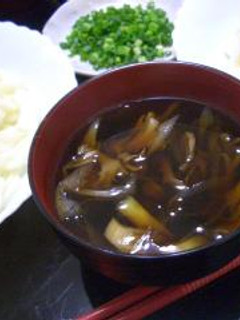 まいたけとねぎのあったかつけ汁うどん☆ミ-レシピのメイン写真