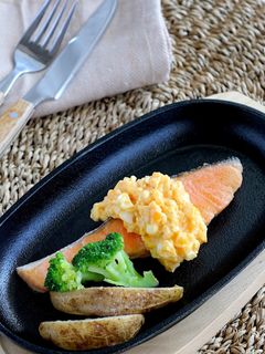 鮭のムニエル〜タルタルソース添え-レシピのメイン写真