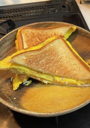 ホットサンドメーカーで作る厚焼き卵サンド-レシピのメイン写真