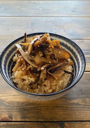 椎茸と牛蒡・乾物の簡単佃煮-レシピのメイン写真