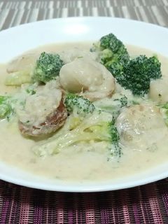 超簡単!ホタテとブロッコリーのクリーム煮-レシピのメイン写真