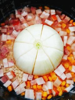 新玉ねぎの洋風炊き込みごはん-レシピのメイン写真