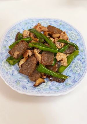 豚肉とこんにゃくのにんにく醤油炒め-レシピのメイン写真