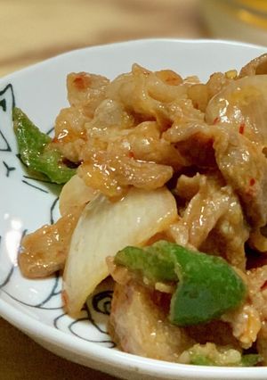 【無限ピーマン】玉ねぎとの甘辛味噌炒め-レシピのメイン写真