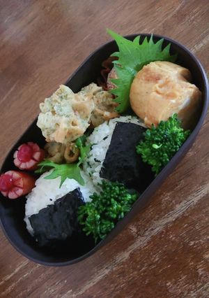 JK☆コロンと丸いおにぎり弁当♪-レシピのメイン写真