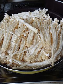 えのきばっかりすき焼き-レシピのメイン写真