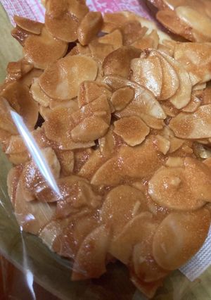 サクサクパリパリのアーモンドチュイール-レシピのメイン写真