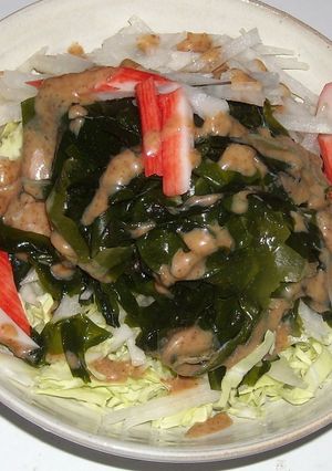 キャベツ＆大根＆わかめ＆カニカマのサラダ-レシピのメイン写真