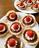 パンカップde生チョコホイップ苺タルト♪