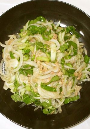 ツナ缶青梗菜サラダ♪簡単血流促進漢方薬膳-レシピのメイン写真