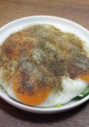 品川の名店居酒屋の目玉焼き-レシピのメイン写真