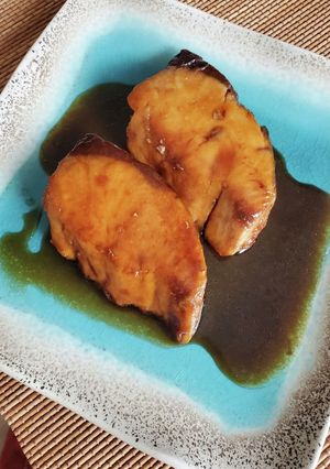 しっかりタレの絡んだブリの照り焼き-レシピのメイン写真