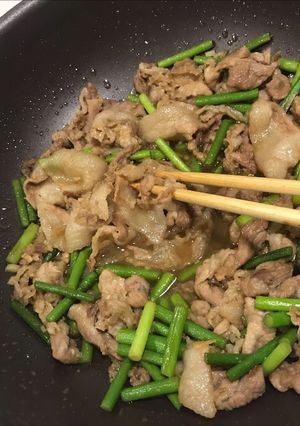 にんにくの芽と豚肉のスタミナ炒め♡-レシピのメイン写真