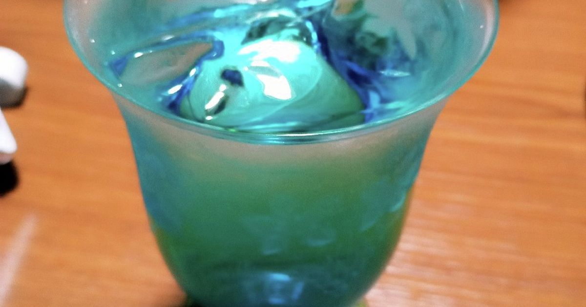 基本からアレンジまで！思わずつくりたくなる「カクテル ブルーハワイ 