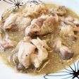 鶏もも肉と玉ねぎきのこのフライパン煮込み