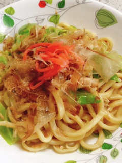 ツナとキャベツの焼きうどん-レシピのメイン写真