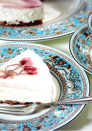 春が香る♪桜のレアチーズケーキ-レシピのメイン写真