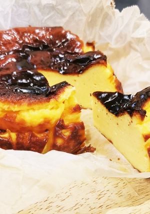 簡単 バスク風チーズケーキ プリン風味 -レシピのメイン写真