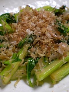 セロリの葉とジャコの油炒め-レシピのメイン写真