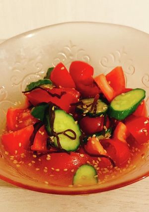 キュウリとトマトの塩昆布サラダ-レシピのメイン写真