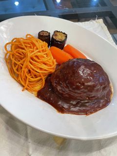 ビーフ100%のデミハンバーグ!-レシピのメイン写真