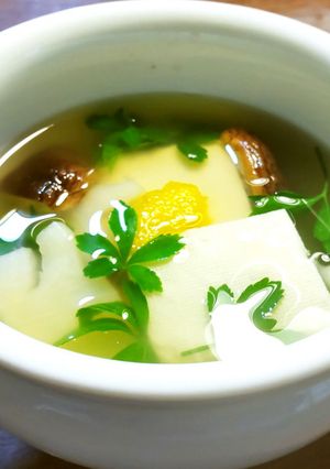 発酵筍（メンマ）椎茸豆腐のお吸い物　魚醤-レシピのメイン写真