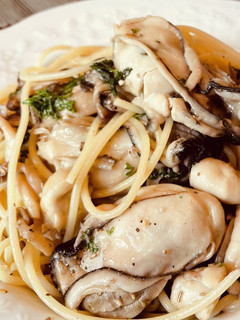 ふっくら牡蠣(生食用使用)のオイルパスタ-レシピのメイン写真
