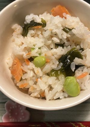 わかめと鮭の炊き込みご飯-レシピのメイン写真