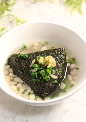 簡単！お茶漬け　おにぎりリメイク-レシピのメイン写真