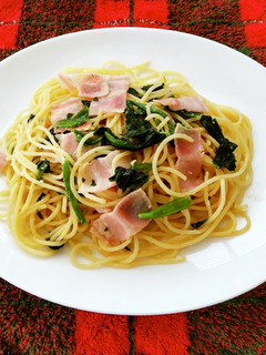 ベーコンとほうれん草のバター醤油パスタ♪-レシピのメイン写真