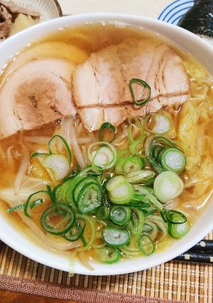 冷凍麺のラーメンです(笑)-レシピのメイン写真