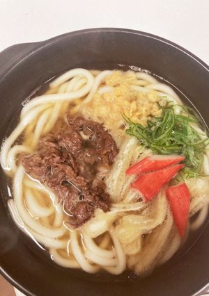 甘辛お肉ののったおうどん〜♪-レシピのメイン写真
