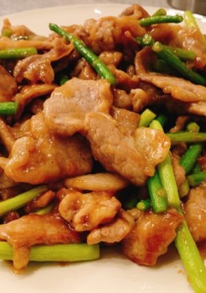 豚肉とにんにくの芽炒め-レシピのメイン写真