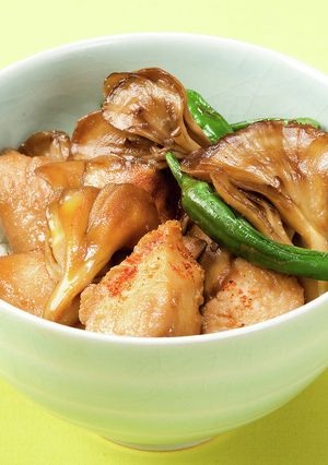 雪国まいたけ極と鶏むね肉の照り焼き丼-レシピのメイン写真