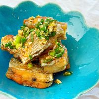 基本からアレンジまで！思わずつくりたくなる「たちうお から揚げ」の