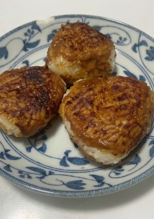 めちゃウマ焼きおにぎり～味噌マヨ～-レシピのメイン写真