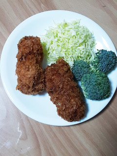 ブロッコリーの茎とチーズのカツ-レシピのメイン写真